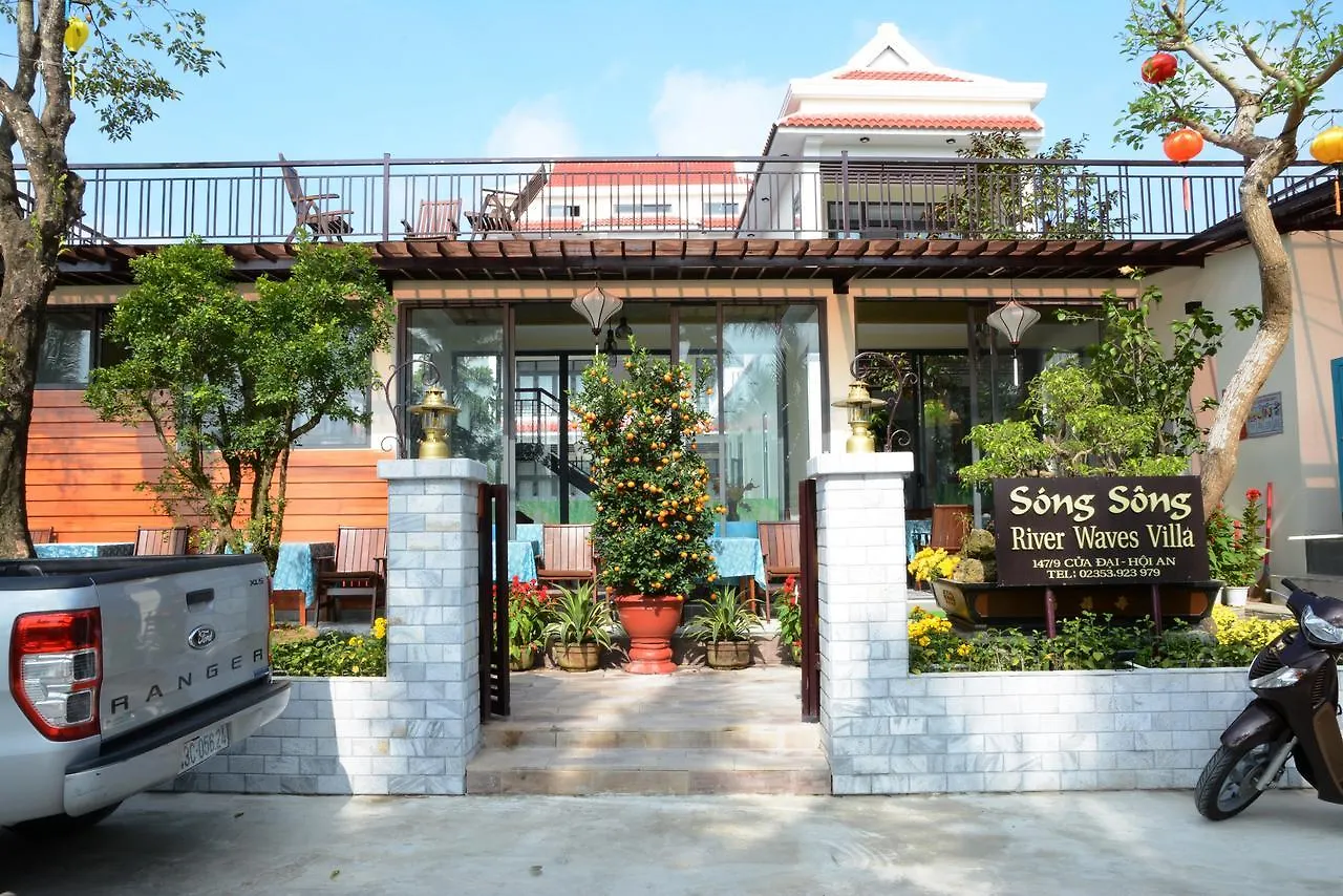 Hotel River Waves Villa Hoi An