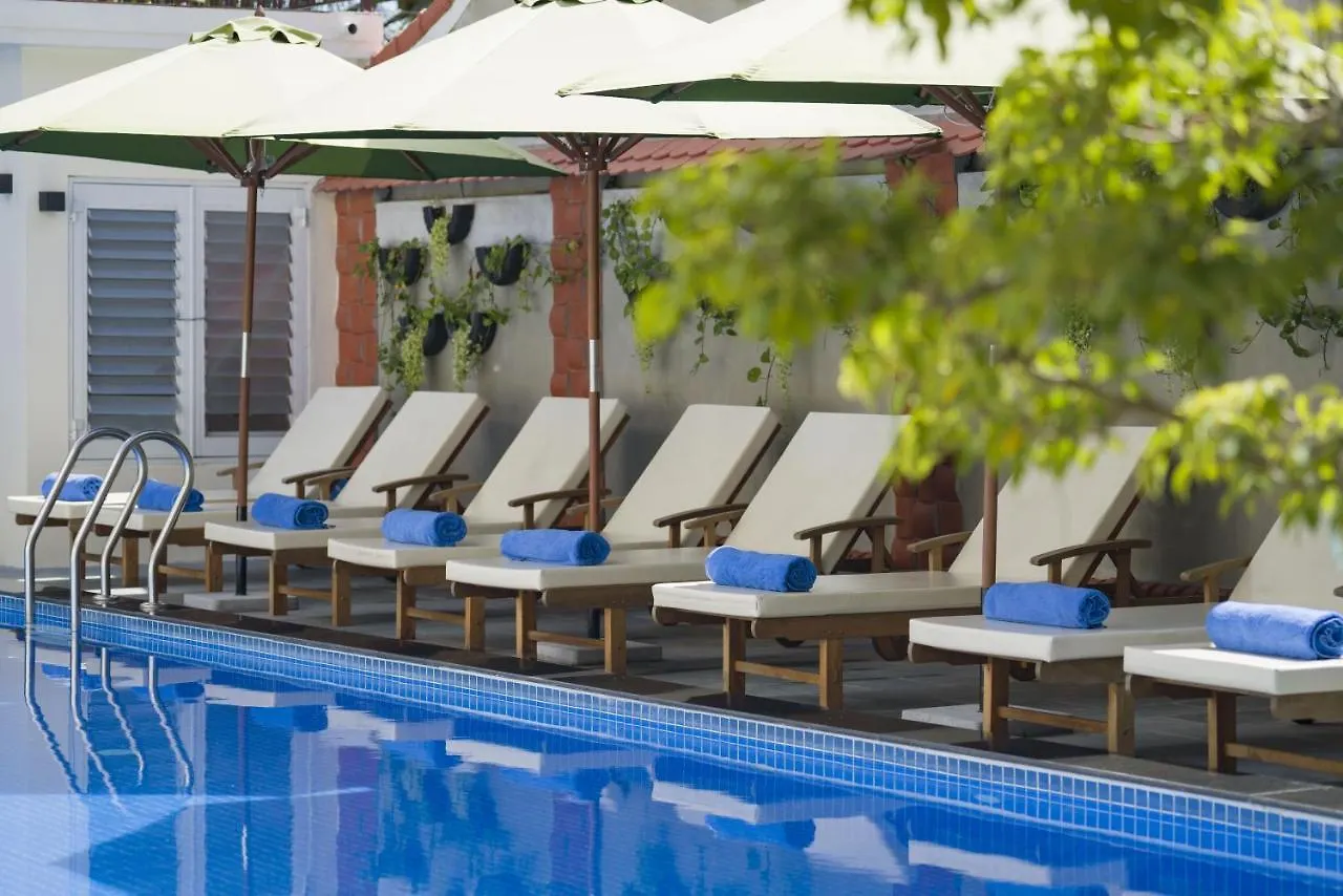 Hotell River Waves Villa Hoi An
